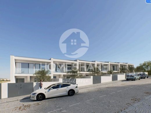 Luxury House for sale in Gondomar, 590 000 €, Photo 4