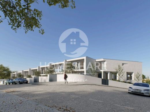 Luxury House for sale in Gondomar, 590 000 €, Photo 5