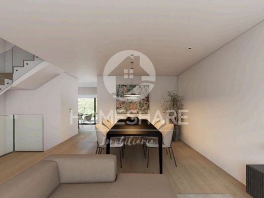 Luxury House for sale in Gondomar, 590 000 €, Photo 7