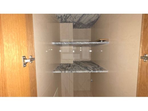 Appartement de luxe à vendre à Amadora, 459 000 €, Photo 7