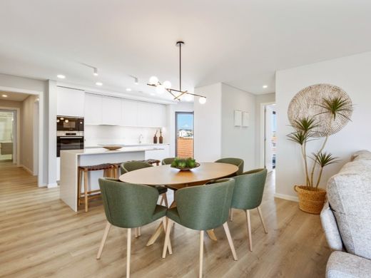 Appartement de luxe à vendre à Lourinhã, 490 000 €, Photo 2