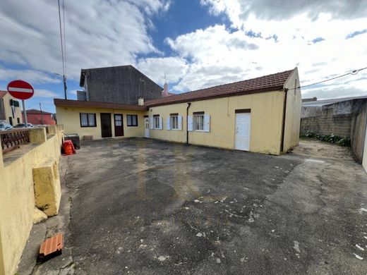 Maison de luxe à vendre à Póvoa de Varzim, 425 000 €, Photo 2