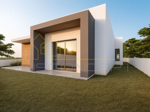 Maison de luxe à vendre à Leiria, 420 000 €, Photo 3
