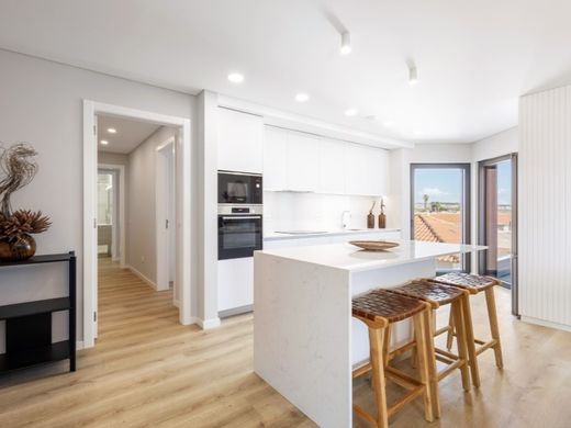 Appartement de luxe à vendre à Lourinhã, 490 000 €, Photo 3