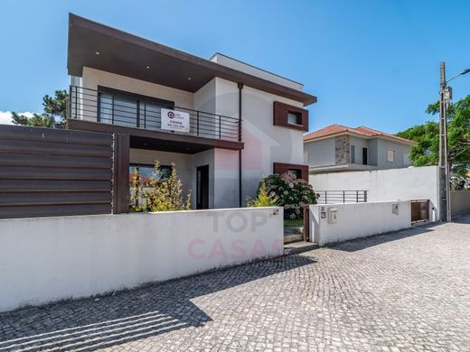 Luxury House for sale in Caldas Da Rainha, 615 000 €, Photo 3