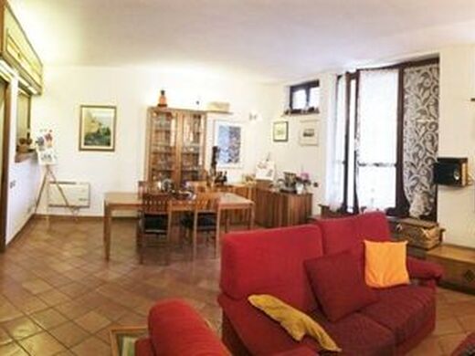 Maison de luxe à vendre à Amelia, 425 000 €, Photo 4