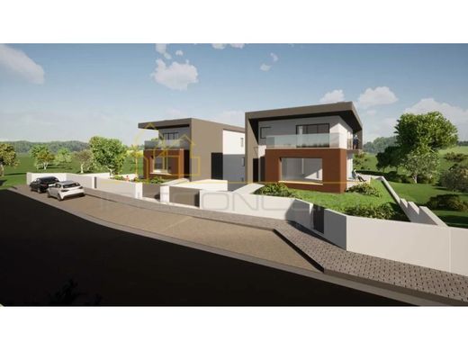 Maison de luxe à vendre à Leiria, 415 000 €, Photo 4