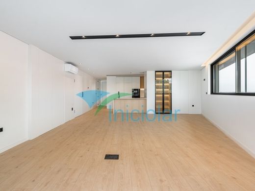 Luxury Apartment for sale in Gondomar, 558 000 €, Photo 5
