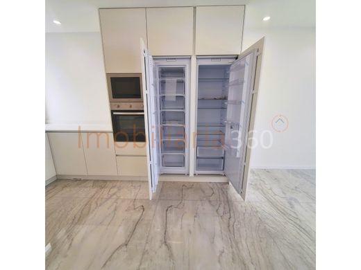 Maison de luxe à vendre à Matosinhos, 535 000 €, Photo 7
