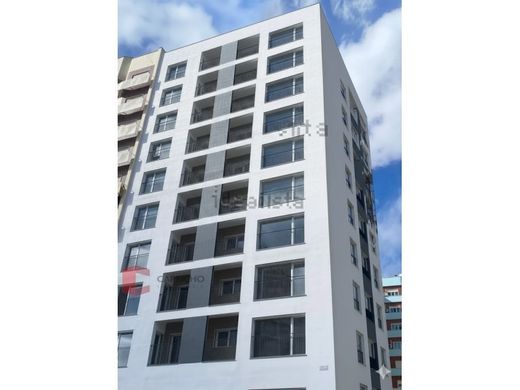 Luxury Apartment for sale in Seixal, 425 000 €, Photo 7