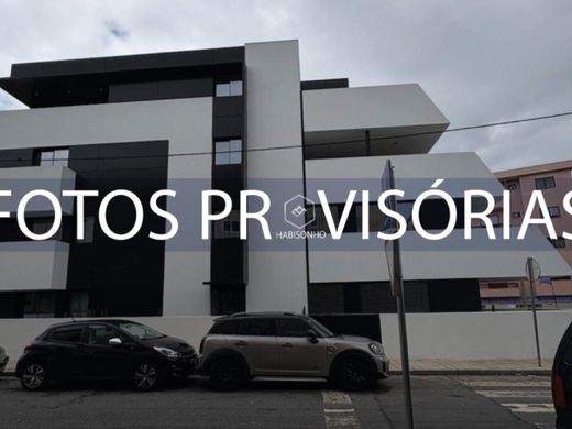 Luxury Apartment for sale in Gondomar, 410 000 €, Photo 2