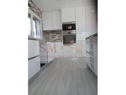 Luxury House for sale in Seixal, 620 000 €, Photo 2