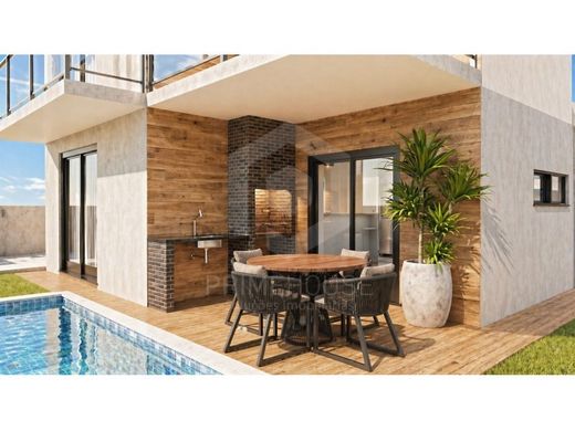 Luxury House for sale in Seixal, 550 000 €, Photo 2