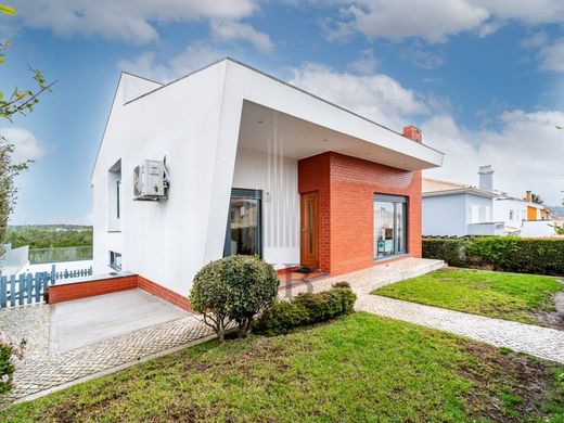 Luxury House for sale in Sintra, 800 000 €, Photo 2