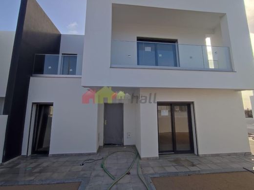 Luxury House for sale in Seixal, 775 000 €, Photo 2
