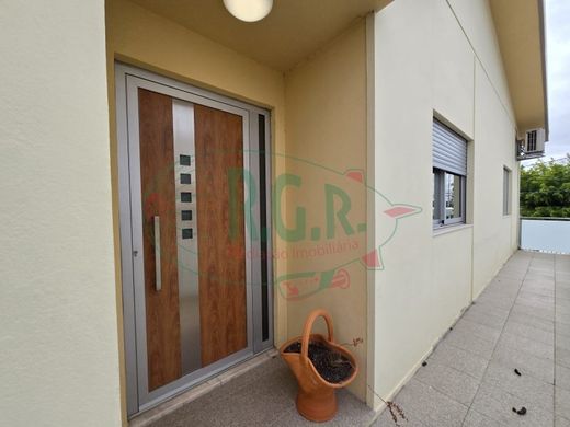 Maison de luxe à vendre à Gondomar, 440 000 €, Photo 2