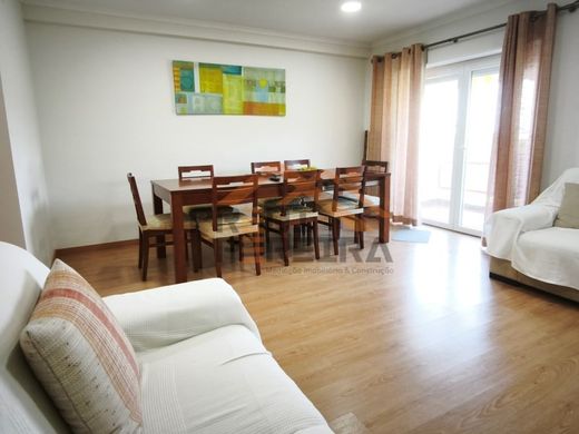 Luxury Apartment for sale in Sesimbra, 560 000 €, Photo 2
