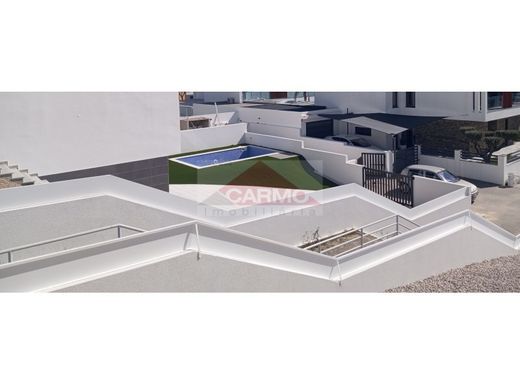 Luxury House for sale in Seixal, 765 000 €, Photo 3