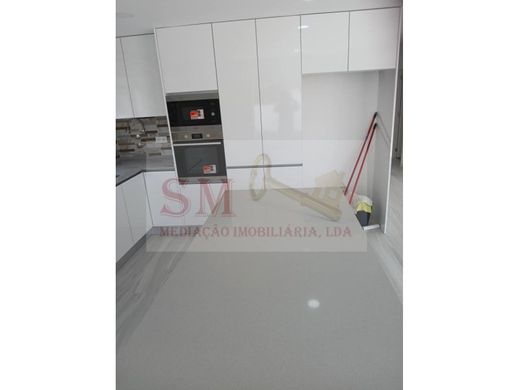 Luxury House for sale in Seixal, 620 000 €, Photo 3