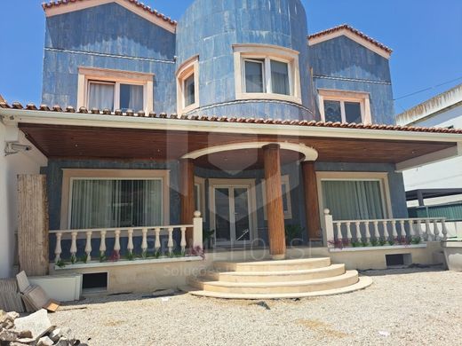 Maison de luxe à vendre à Palmela, 400 000 €, Photo 3