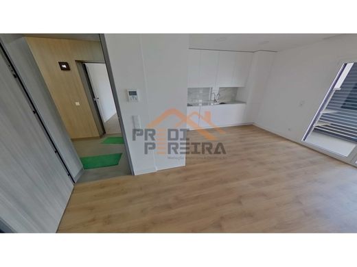 Luxury Apartment for sale in Loures, 530 000 €, Photo 3