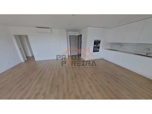 Luxury Apartment for sale in Loures, 530 000 €, Photo 5