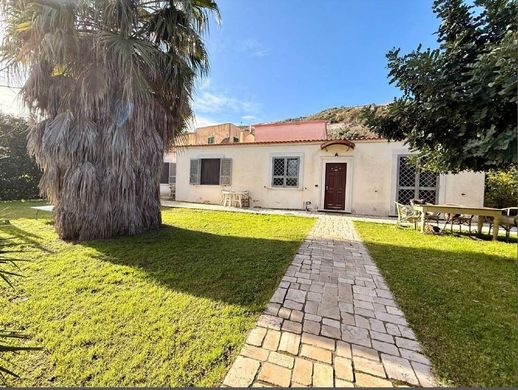 Maison de luxe à vendre à Monte Di Procida, 625 000 €, Photo 6