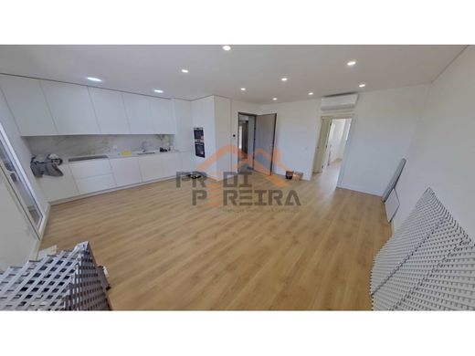 Luxury Apartment for sale in Loures, 485 000 €, Photo 6