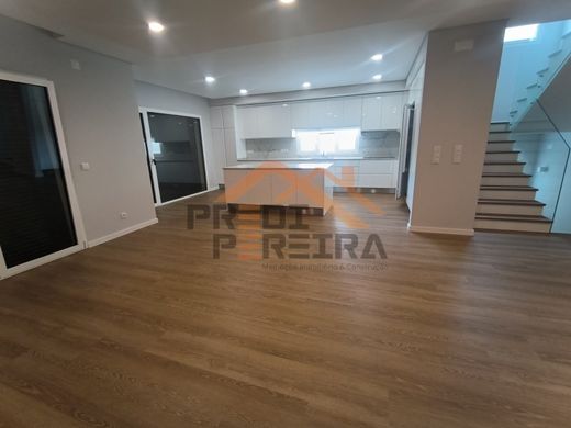 Appartement de luxe à vendre à Loures, 559 000 €, Photo 6