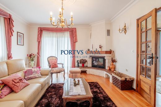 Maison de luxe à vendre à Póvoa de Varzim, 525 000 €, Photo 7