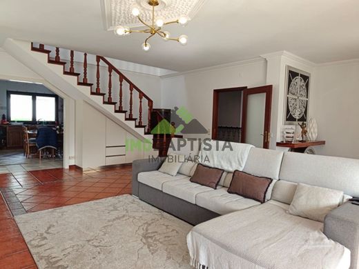 Luxury House for sale in Santa Maria Da Feira, 420 000 €, Photo 7