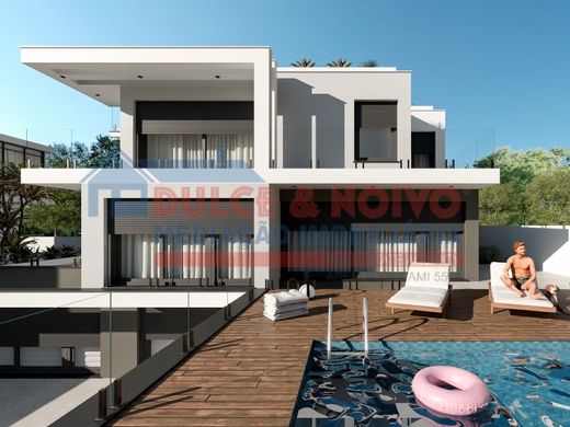 Luxury House for sale in Peniche, 895 000 €, Photo 1