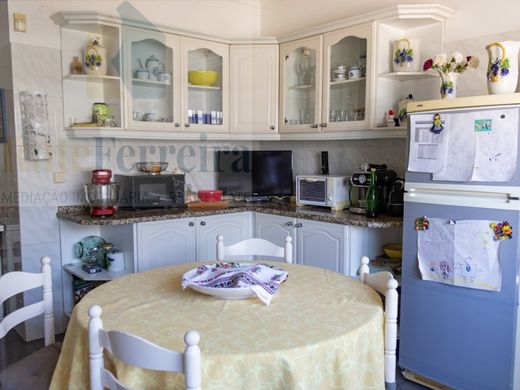 Maison de luxe à vendre à Almada, 695 000 €, Photo 2
