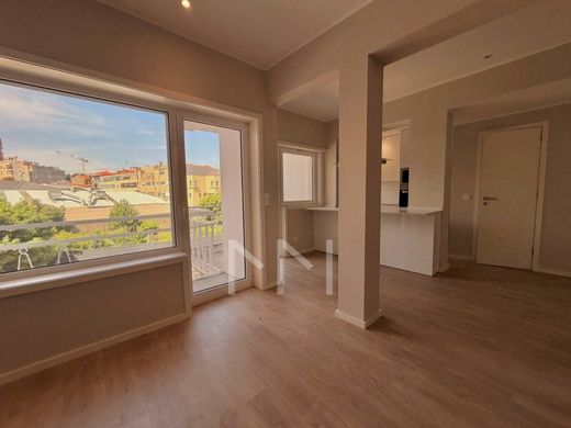 Appartement de luxe à vendre à Porto, 480 000 €, Photo 3