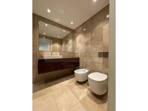 Appartement de luxe à vendre à Lisbon, 750 000 €, Photo 3