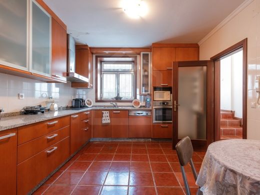 Maison de luxe à vendre à Oliveira de Azemeis, 525 000 €, Photo 7