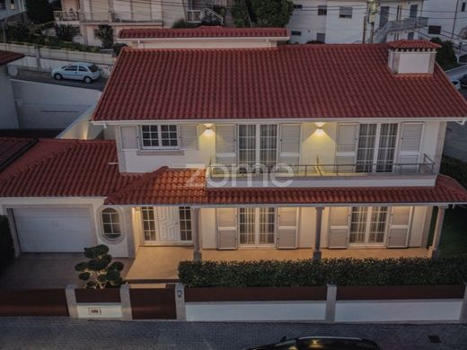 Maison de luxe à vendre à Vizela, 750 000 €, Photo 2