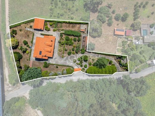 Maison de luxe à vendre à Vila Nova de Gaia, 950 000 €, Photo 2