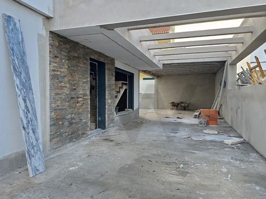 Luxury House for sale in Seixal, 750 000 €, Photo 2