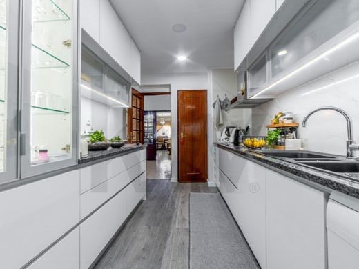 Appartement de luxe à vendre à Odivelas, 440 000 €, Photo 2