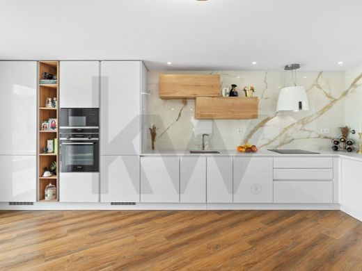 Maison de luxe à vendre à Odivelas, 1 099 900 €, Photo 2
