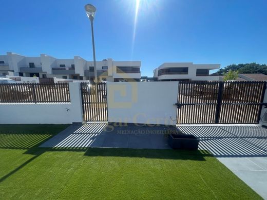 Luxury House for sale in Sesimbra, 550 000 €, Photo 3