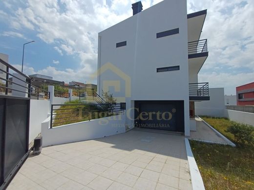Maison de luxe à vendre à Almada, 695 000 €, Photo 3