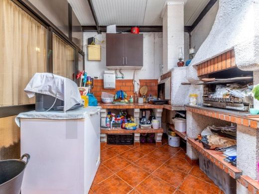 Appartement de luxe à vendre à Odivelas, 440 000 €, Photo 4