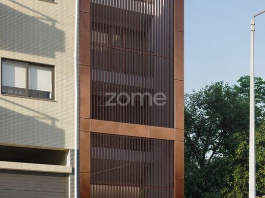 Appartement de luxe à vendre à Porto, 413 000 €, Photo 5