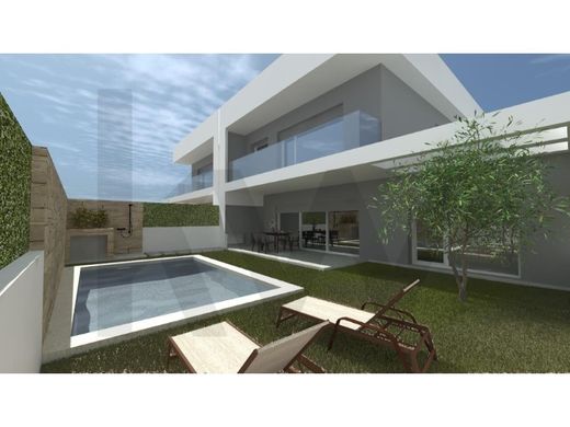 Luxury House for sale in Seixal, 530 000 €, Photo 6