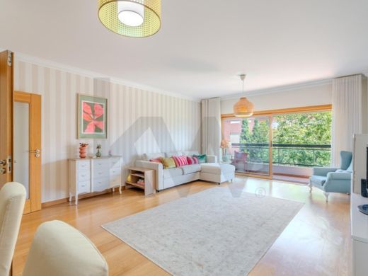 Luxury Apartment for sale in Oeiras, 585 000 €, Photo 6