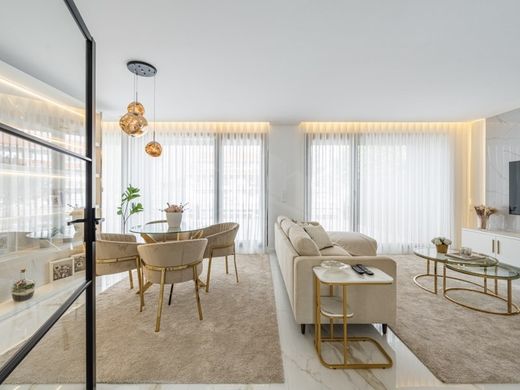Maison de luxe à vendre à Porto, 659 000 €, Photo 7