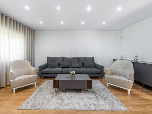 Luxury House for sale in Gondomar, 525 000 €, Photo 7