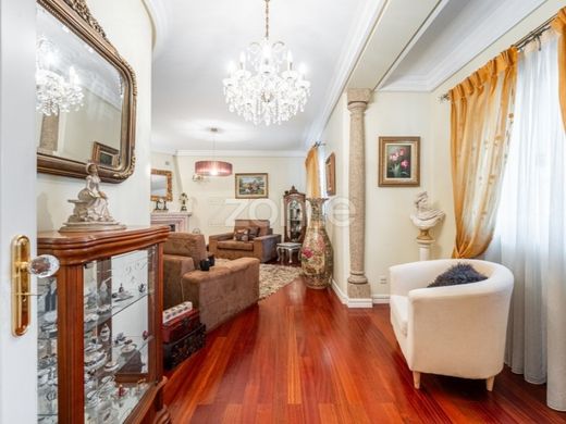 Luxury House for sale in Gondomar, 760 000 €, Photo 4